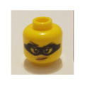 LEGO® Minifigure, Head Female Black Eye Mask, Black Eyebrows with One Eyebrow Raised, Red Lips with Smirk Pattern 3626pb1808 gelb
