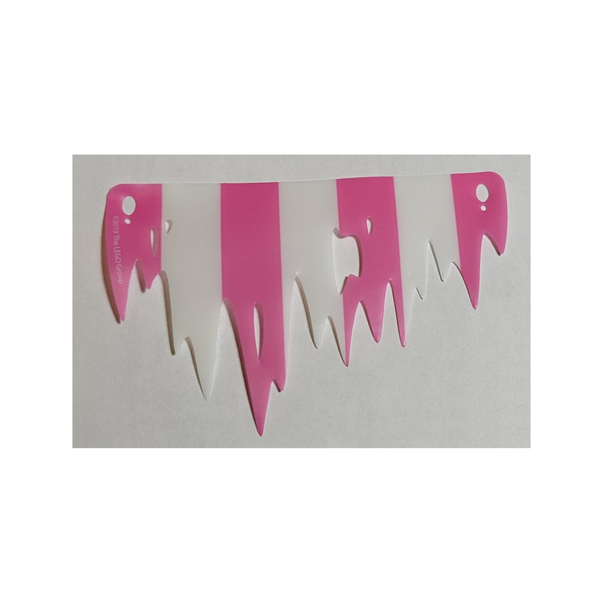 LEGO® Plastic Part for Set 41375 - Sail, Ragged with 4 Dark Pink and 3 White Stripes Pattern 41375pls01a ohne Farbe