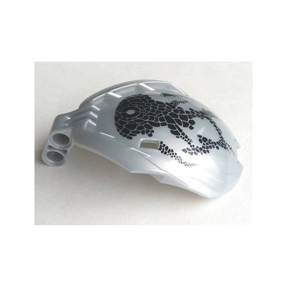 LEGO® Bionicle Bohrok Windscreen 4 x 5 x 7 with Black Scales and Nuhvok-Kal Logo Pattern 41671pb03 perlhellgrau