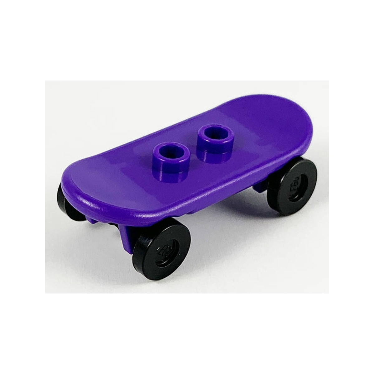 LEGO® Minifigure, Utensil Skateboard Deck with Black Wheels (42511 / 2496) 42511c01 dunkelviolett