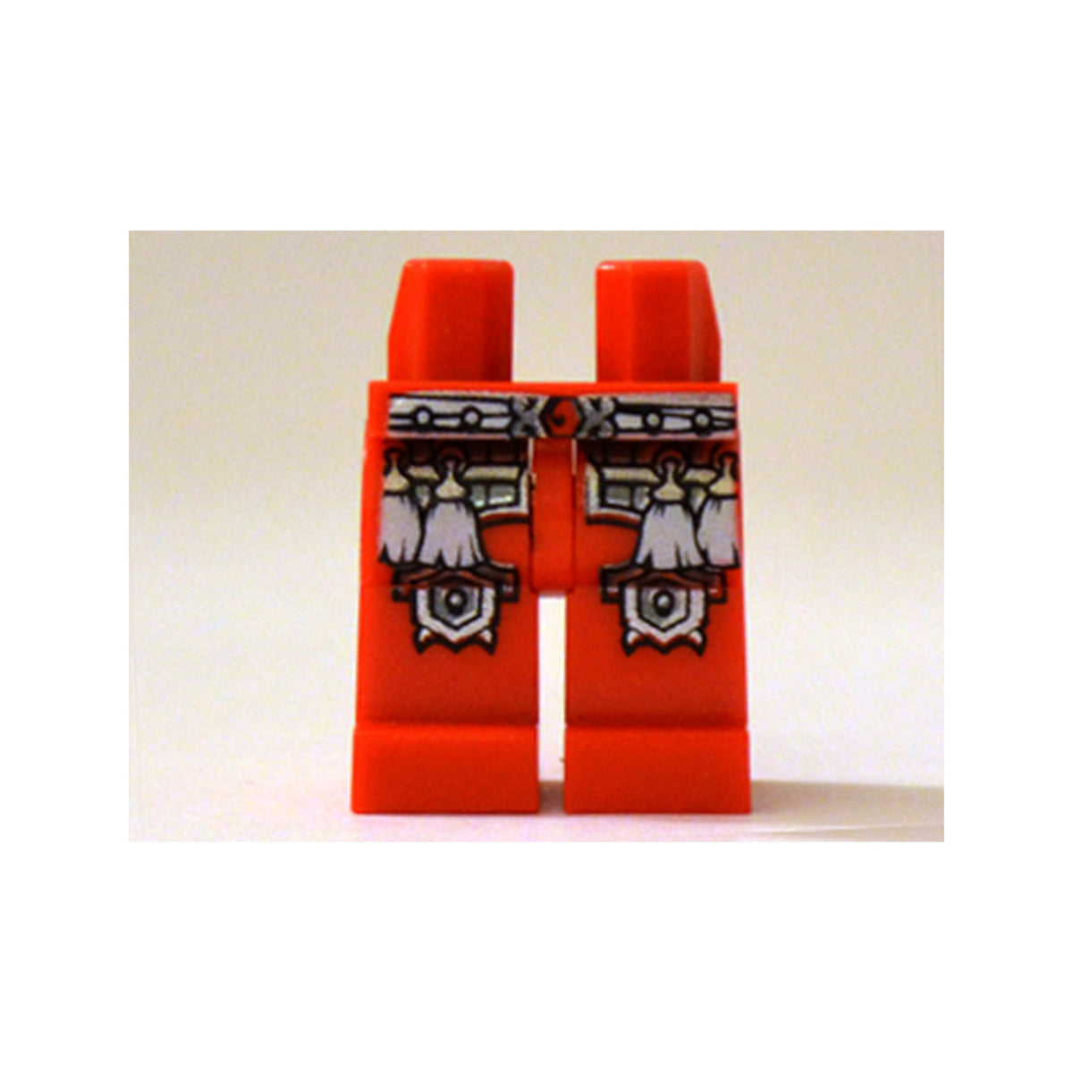 LEGO® Hips and Legs with White Belt, White Tassels and Silver Outlined Knee Pads Pattern 970c00pb0223 rot