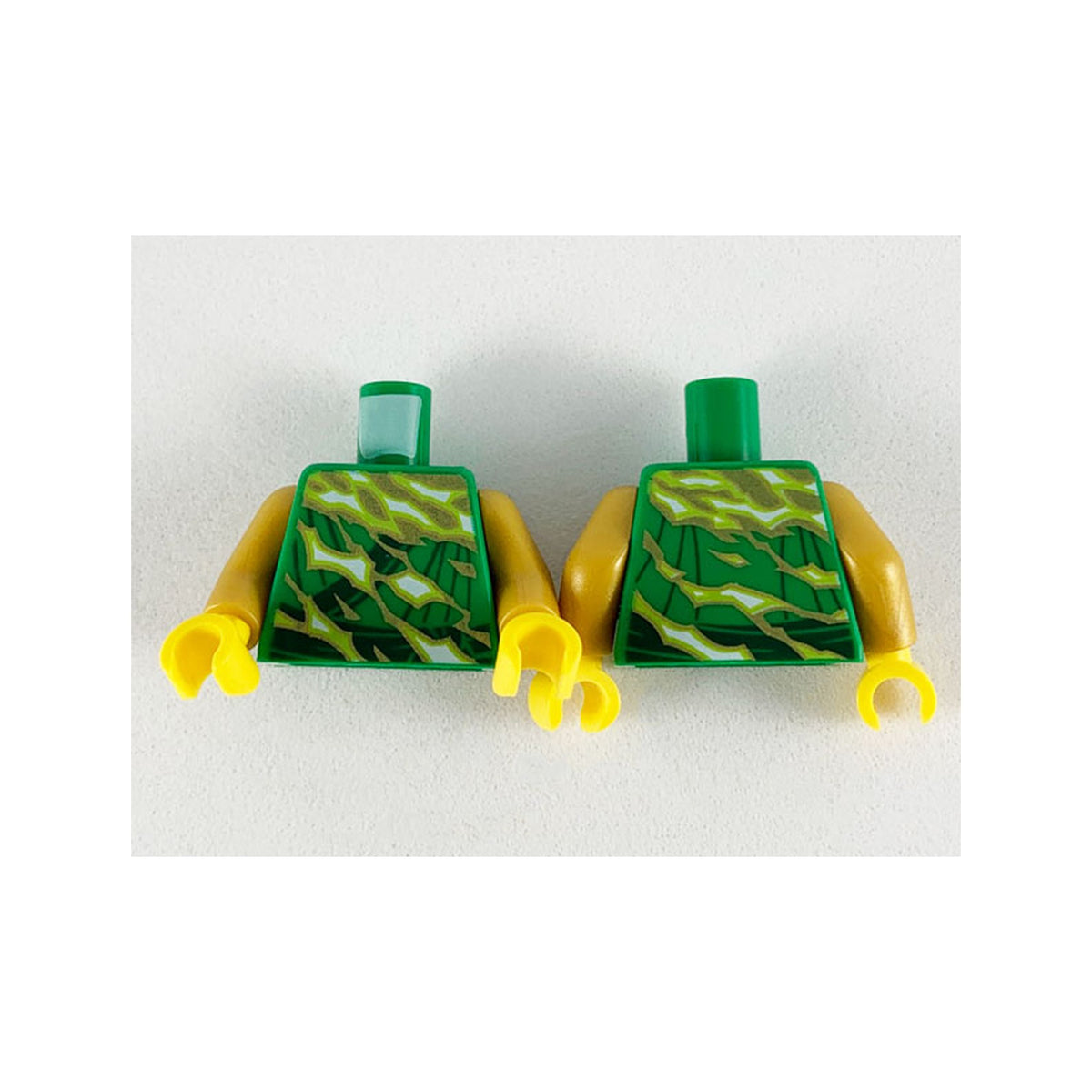 LEGO® Torso Tunic with Gold, Yellowish Green and White Electricity Pattern / Pearl Gold Arms / Yellow Hands 973pb3693c01 grün